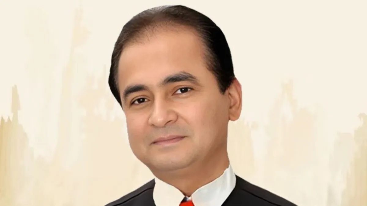Hon. D.P. Savant, Secretary